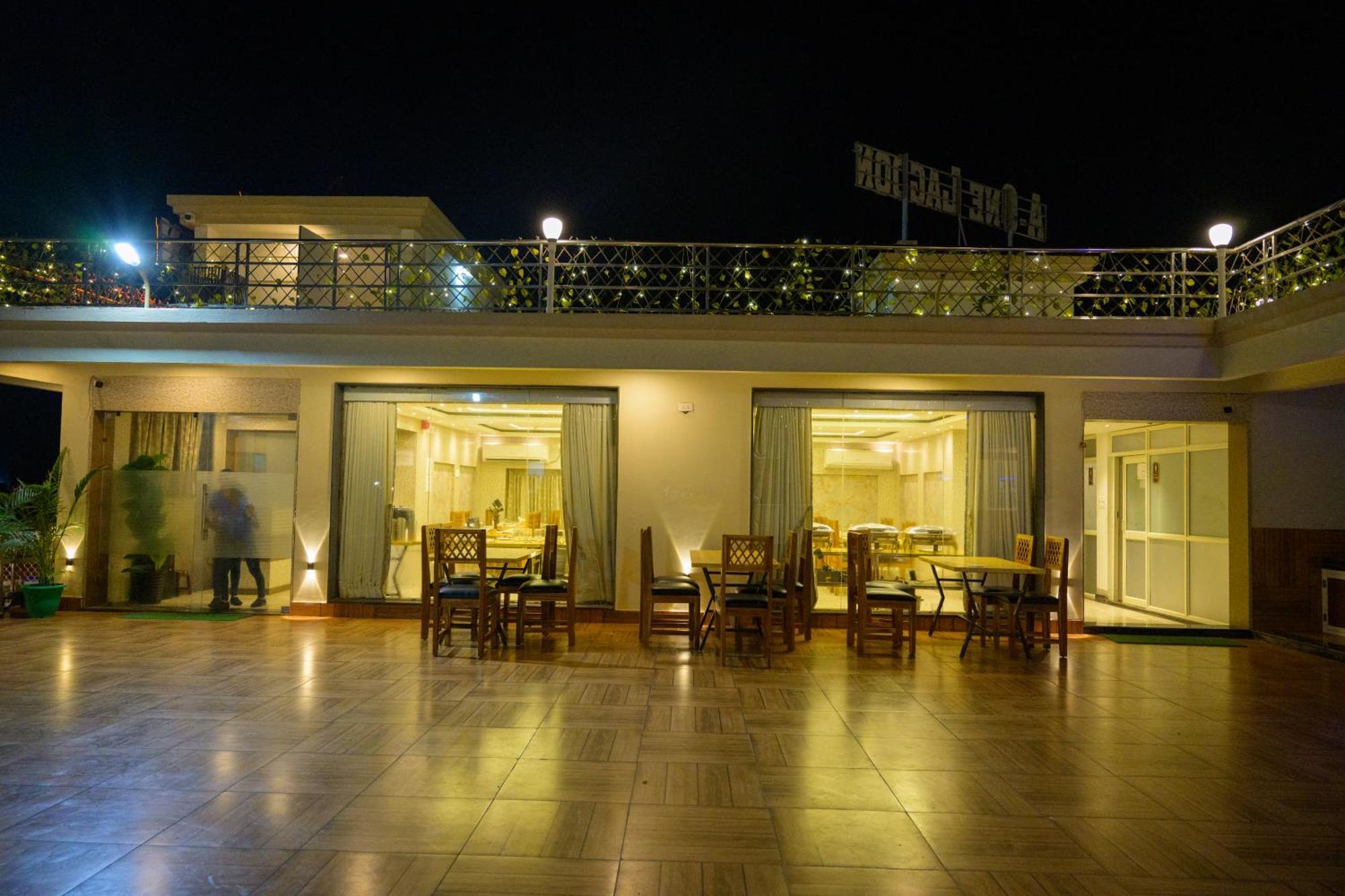 A One Lagoon Hotel Puri